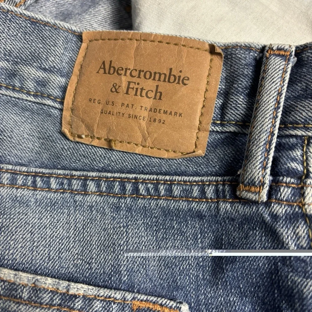 Abercrombie & Fitch‎ Classic Straight Jeans Mens 32x29.5 Button Fly Med Wash Y2K - Picture 6 of 13